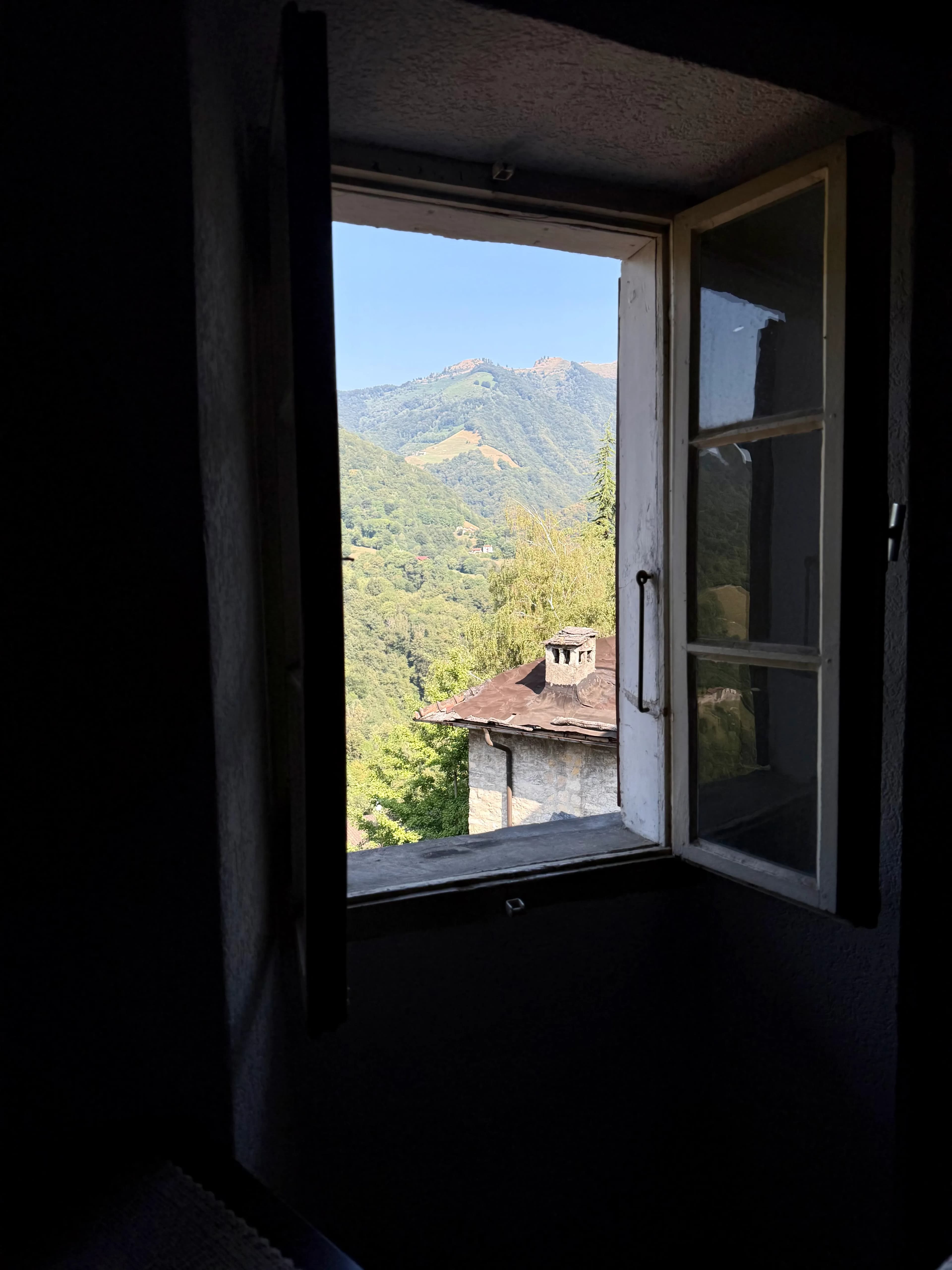 image00010.jpeg