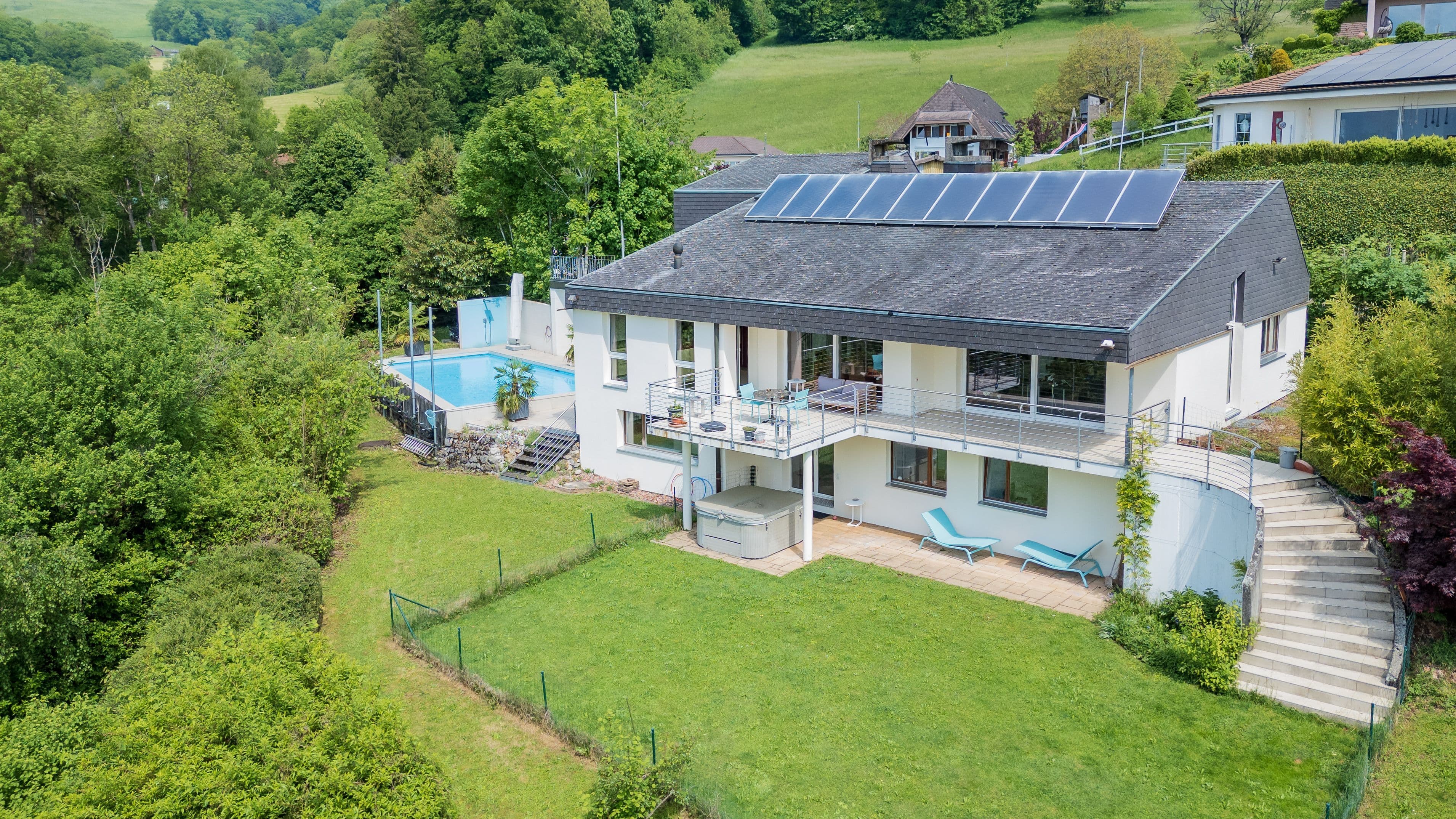 0_haus-oberbipp.jpg